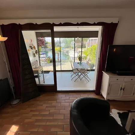 Port Ripaille, Les Grebes 24 Thonon-les-Bains